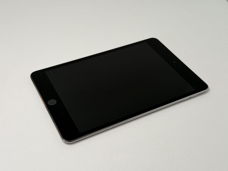 iPad mini 4 (A1550) - 128GB - Cellular (LTE) - faktura VAT 23%