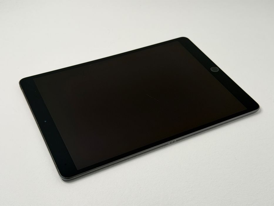 iPad Air 3 (A2152) - 64GB - faktura VAT 23%
