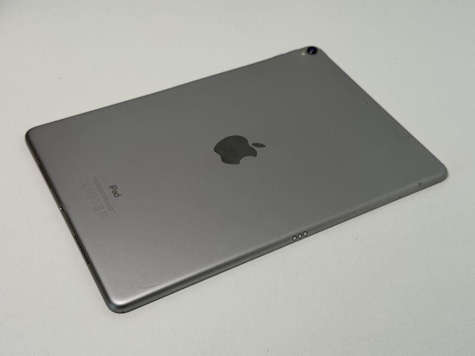 iPad Pro 10.5 (A1709) - 64GB - Cellular (LTE) - pęknięty - faktura VAT 23%