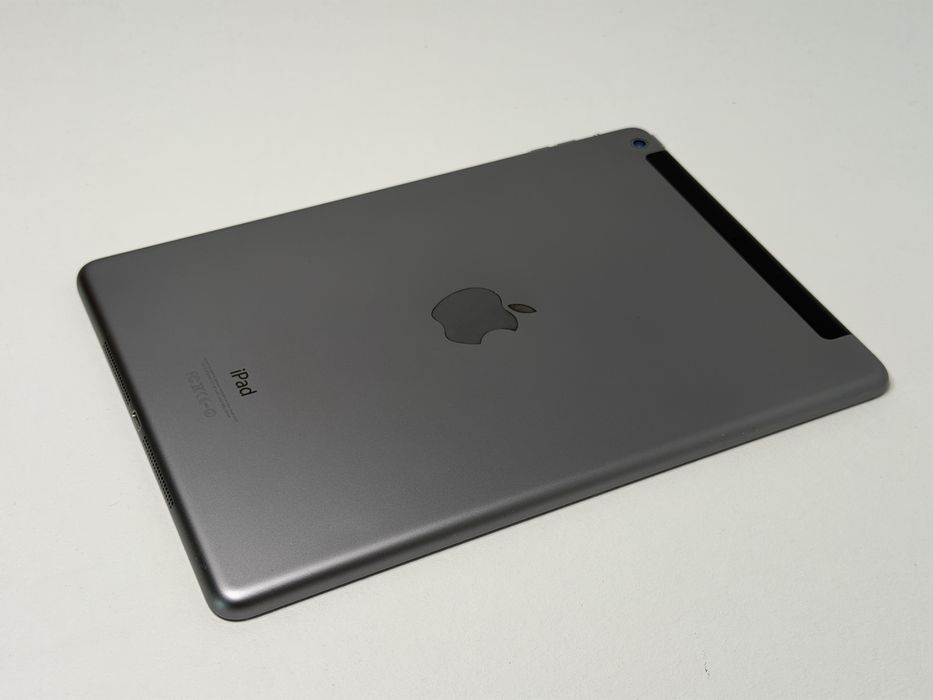 iPad Air 1 (A1475) - 32GB - Cellular (LTE) - faktura VAT 23%