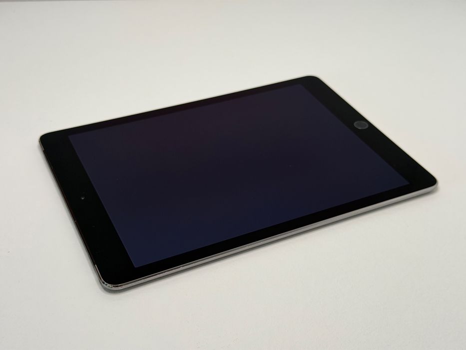 iPad Air 2 (A1567) - 32GB - Cellular (LTE) - Space Gray - faktura VAT 23%
