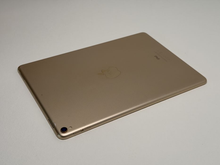 iPad Pro 10.5 (A1701) - 256GB - pęknięty - faktura VAT 23%
