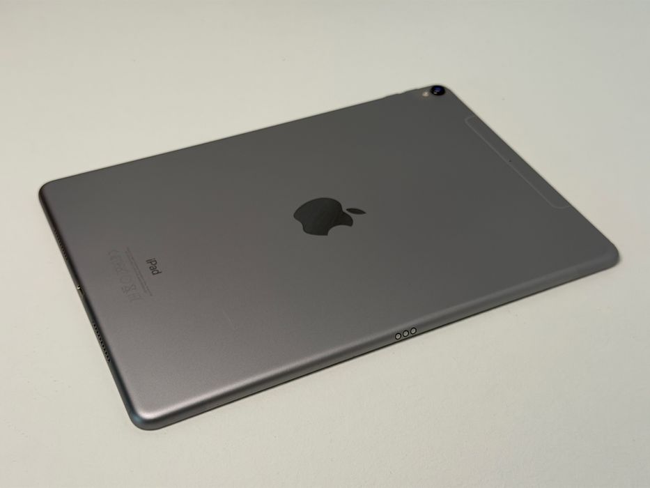 iPad Pro 10.5 (A1709) - 64GB - Cellular (LTE) - faktura VAT 23%