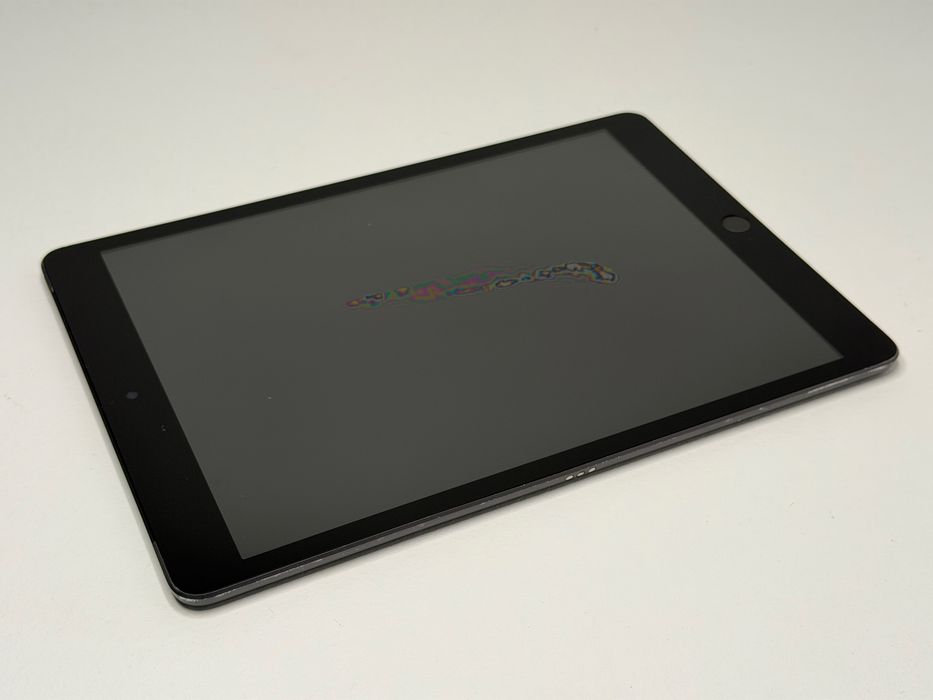 iPad 9. gen. (A2604) - 64GB - Cellular (LTE) - faktura VAT 23%
