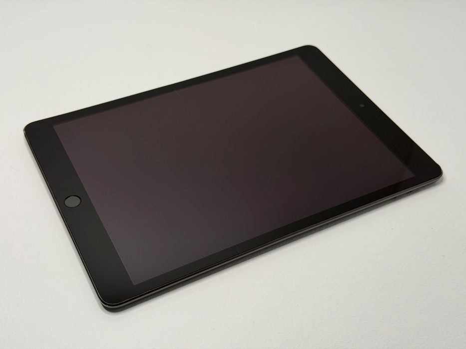 iPad 9. gen. (A2602) - 64GB - faktura VAT 23%