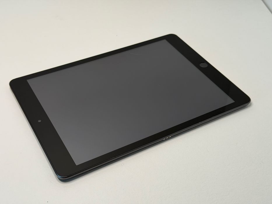 iPad 9. gen. (A2602) - 64GB - faktura VAT 23%