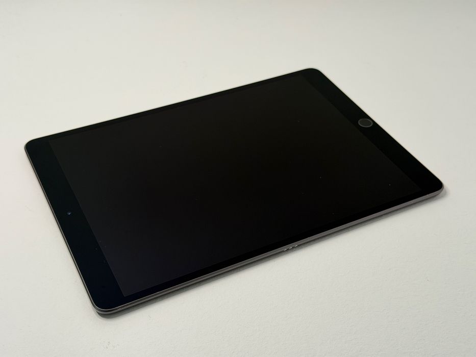 iPad Air 3 (A2152) - 64GB - faktura VAT 23%