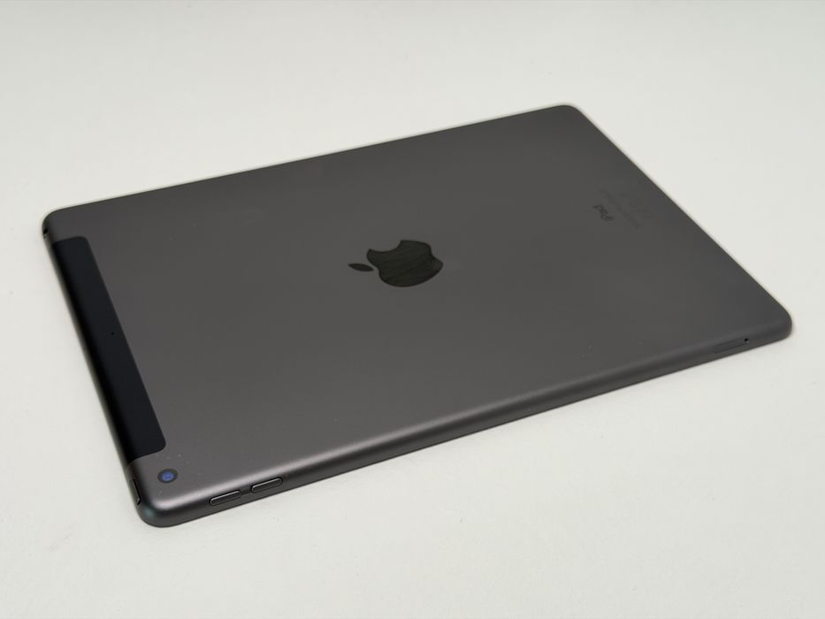 iPad 8. gen. (A2429) - 32GB - Cellular (LTE) - Space Gray - faktura VAT 23%