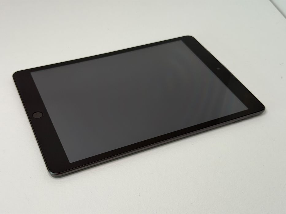 iPad 9. gen. (A2602) - 64GB - faktura VAT 23%