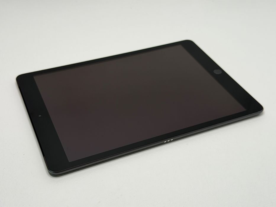 iPad 8. gen. (A2429) - 32GB - Cellular (LTE) - Space Gray - faktura VAT 23%
