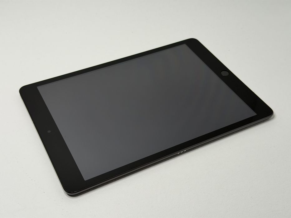 iPad 9. gen. (A2602) - 64GB - faktura VAT 23%