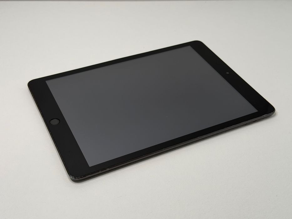 iPad 9. gen. (A2604) - 64GB - Cellular (LTE) - faktura VAT 23%