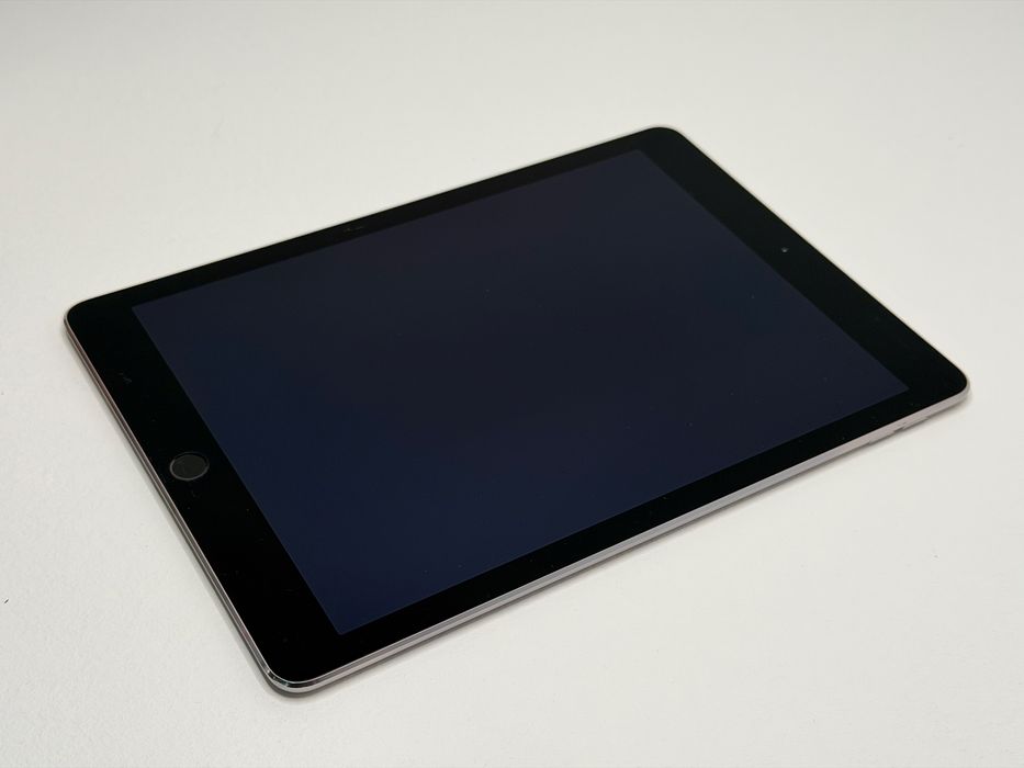 iPad Air 2 (A1566) - 16GB - faktura VAT 23%