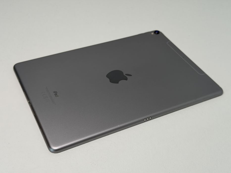 iPad Pro 10.5 (A1709) - 64GB - Cellular (LTE) - faktura VAT 23%