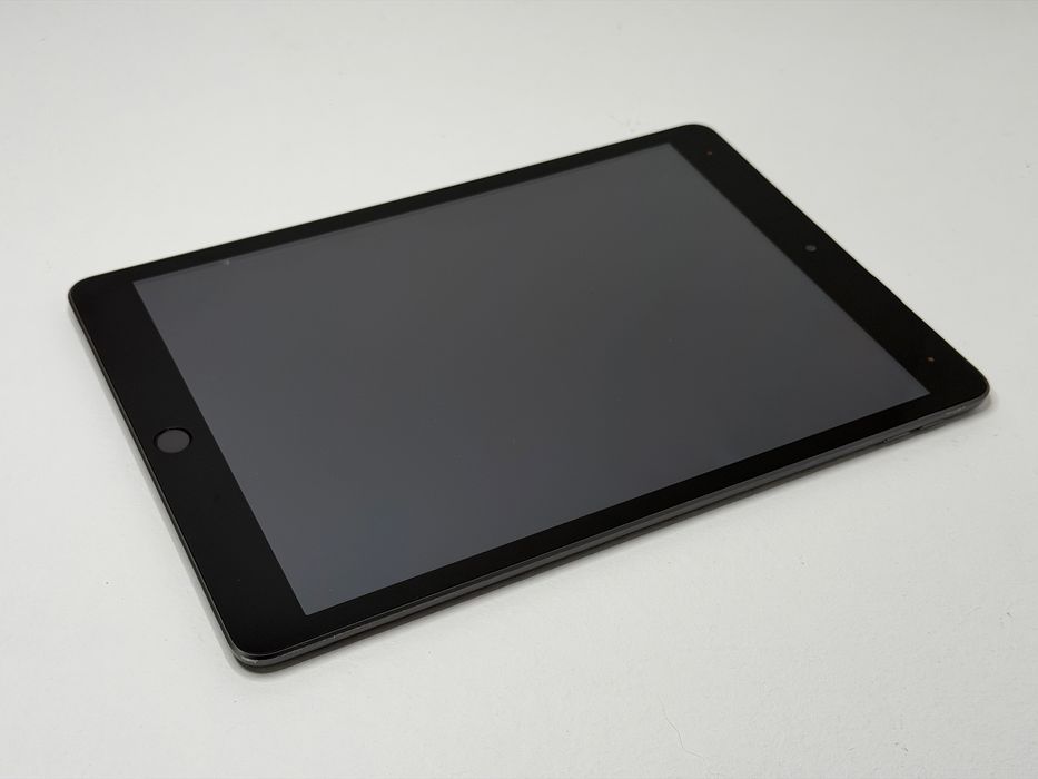 iPad 9. gen. (A2604) - 64GB - Cellular (LTE) - faktura VAT 23%