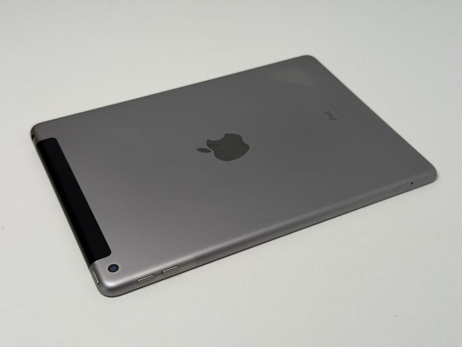 iPad 5 (A1823) - 128GB - Cellular (LTE) - faktura VAT 23%