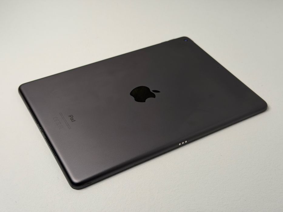 iPad 8. gen. (A2270) - 128GB - faktura VAT 23%