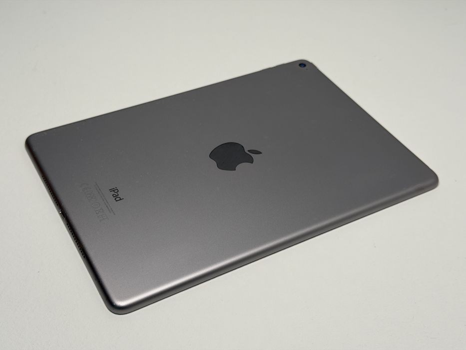 iPad Air 2 (A1566) - 16GB - faktura VAT 23%