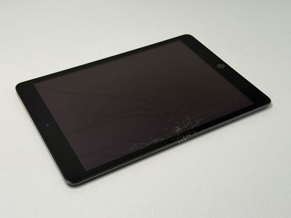 iPad 8. gen. (A2270) - 32GB - zbity - faktura VAT 23%