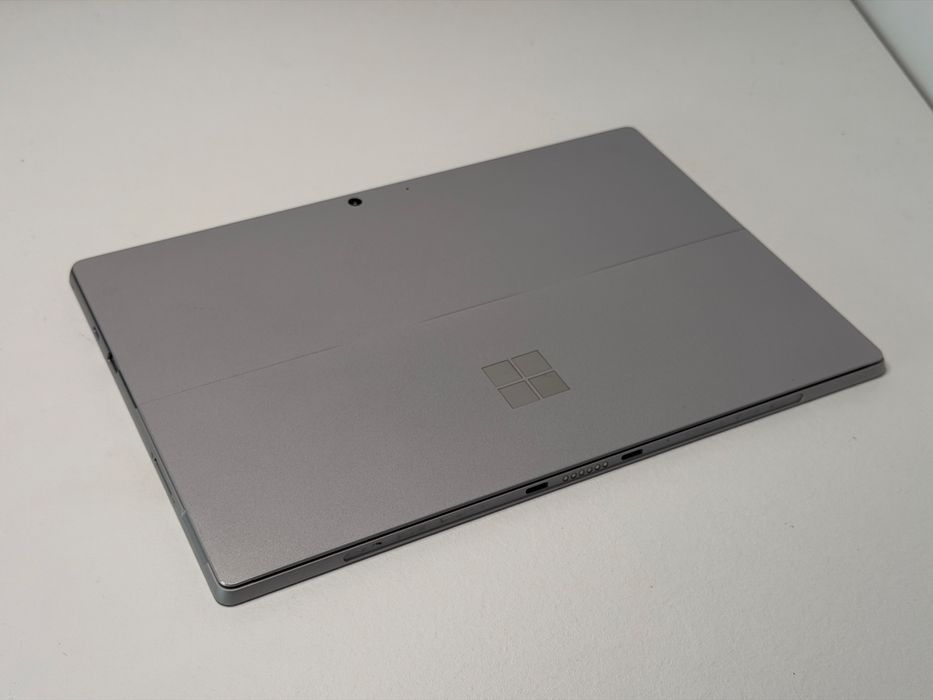 Microsoft Surface Pro 7 (1866) - i5/8GB/256GB - wada - faktura VAT 23%