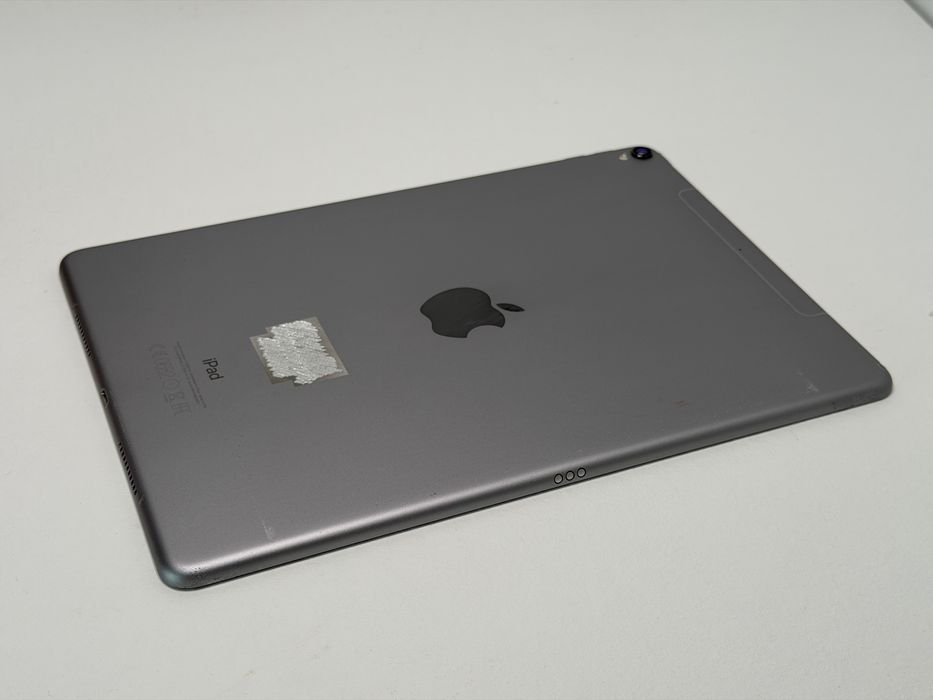 iPad Pro 10.5 (A1709) - 256GB - Cellular (LTE) - Space Gray - pęknięty - faktura VAT 23%