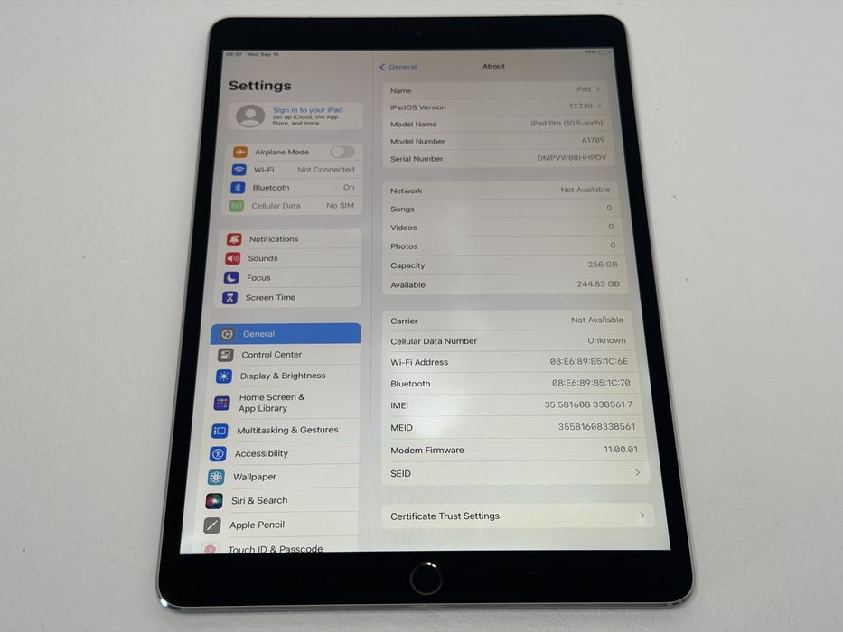 iPad Pro 10.5 (A1709) - 256GB - Cellular (LTE) - Space Gray - faktura VAT 23%