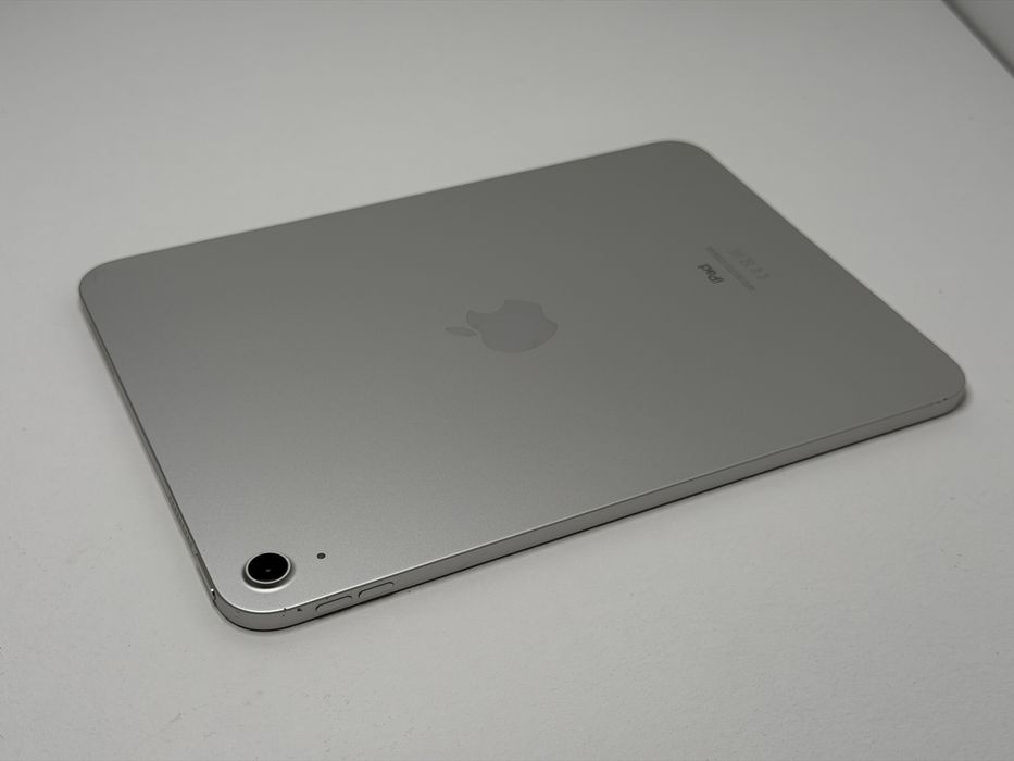 iPad 10. gen. (A2696) - 256GB - Silver - faktura VAT 23%