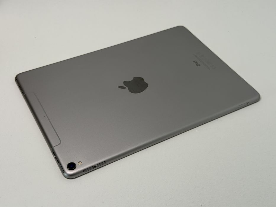 iPad Pro 10.5 (A1709) - 64GB - Cellular (LTE) - pęknięty - faktura VAT 23%