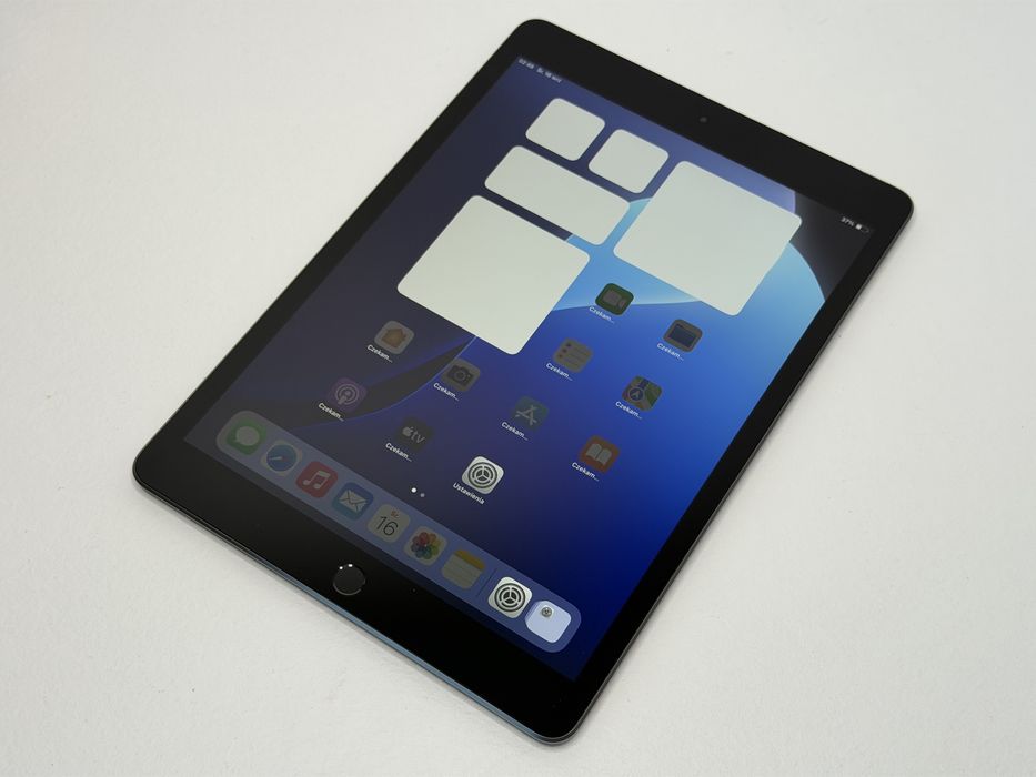 iPad 8. gen. (A2429) - 128GB - Cellular (LTE) - Space Gray - faktura VAT 23%