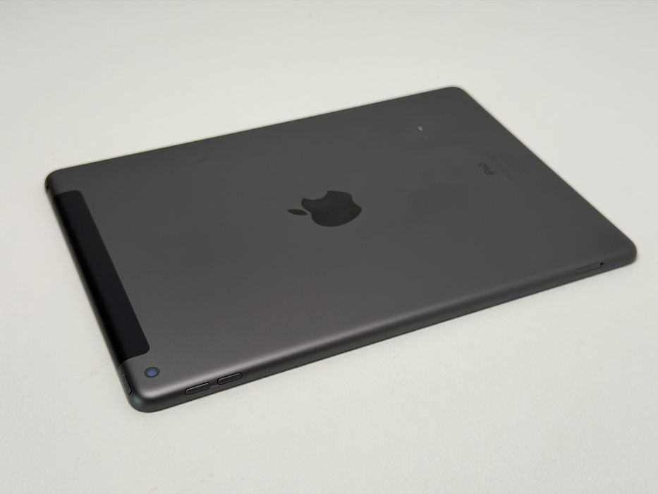 iPad 8. gen. (A2429) - 32GB - Cellular (LTE) - Space Gray - faktura VAT 23%