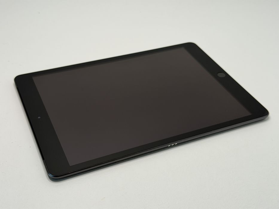 iPad 8. gen. (A2429) - 128GB - Cellular (LTE) - Space Gray - faktura VAT 23%