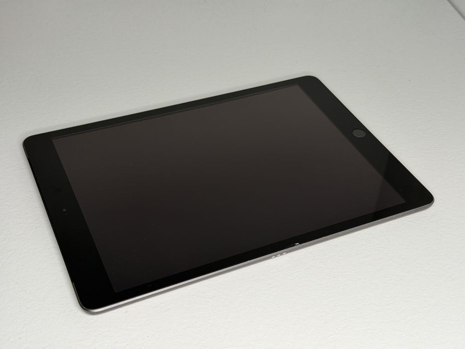 iPad 7. gen. (A2198) - 128GB - Cellular (LTE) - faktura VAT 23%