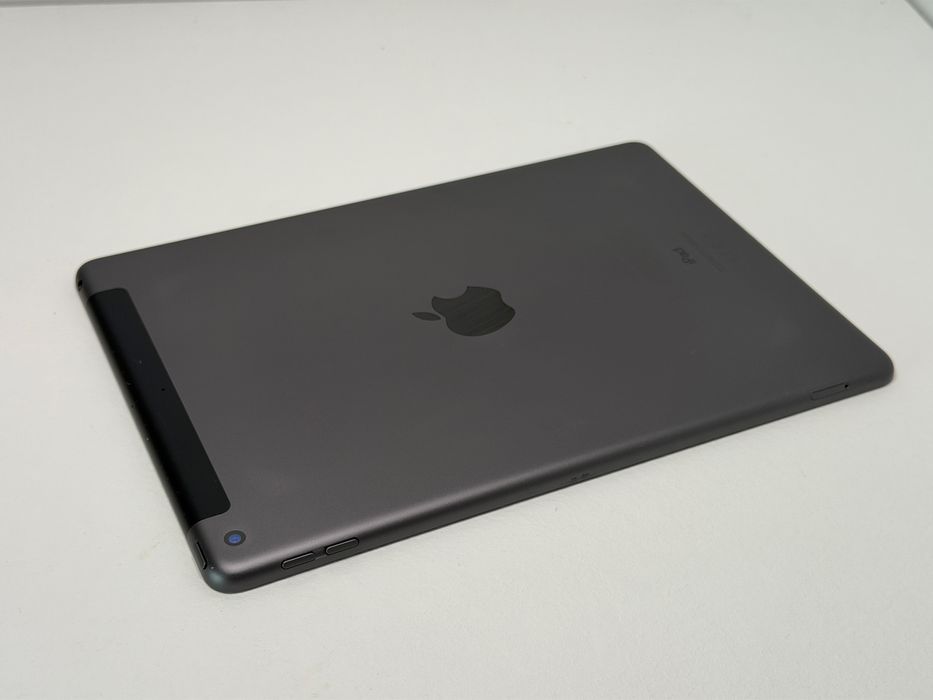 iPad 8. gen. (A2429) - 32GB - Cellular (LTE) - Space Gray - faktura VAT 23%