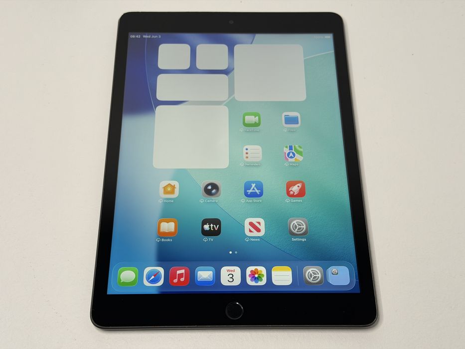 iPad 9. gen. (A2602) - 64GB - faktura VAT 23%