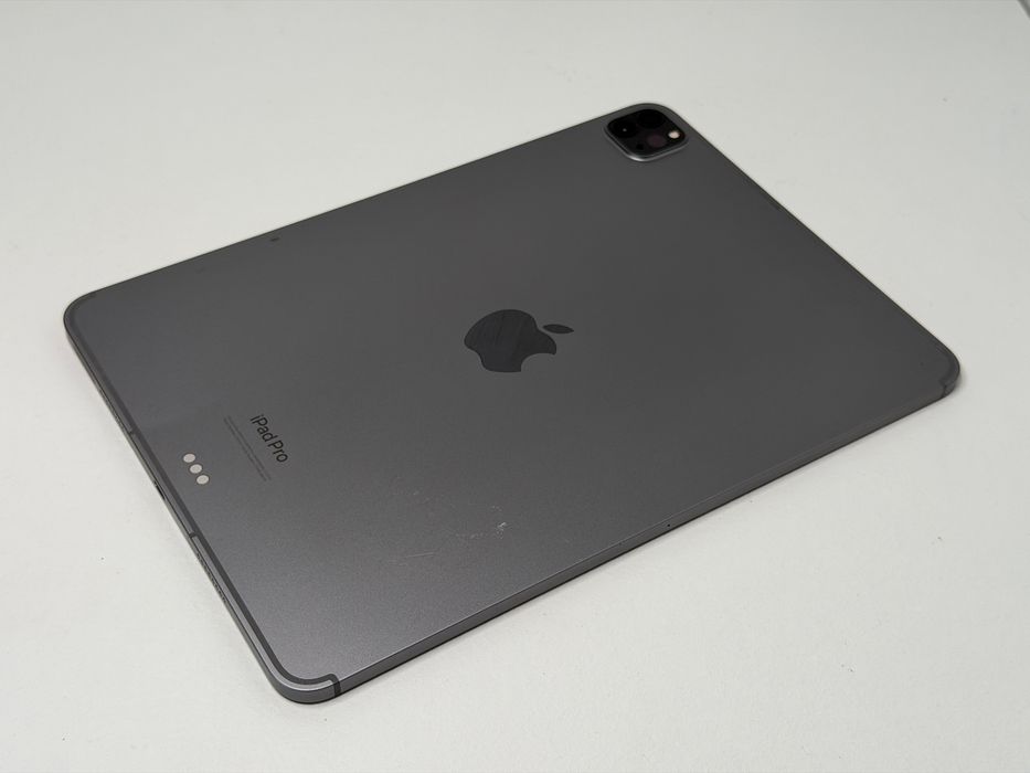 iPad Pro 11 4. gen. (A2435) - Apple M2 - zbity - faktura VAT 23%