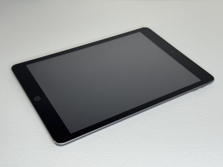 iPad 8. gen. (A2270) - 32GB - faktura VAT 23%