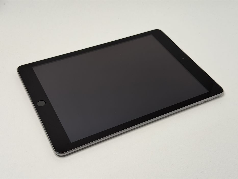 iPad 5 (A1823) - 128GB - Cellular (LTE) - faktura VAT 23%
