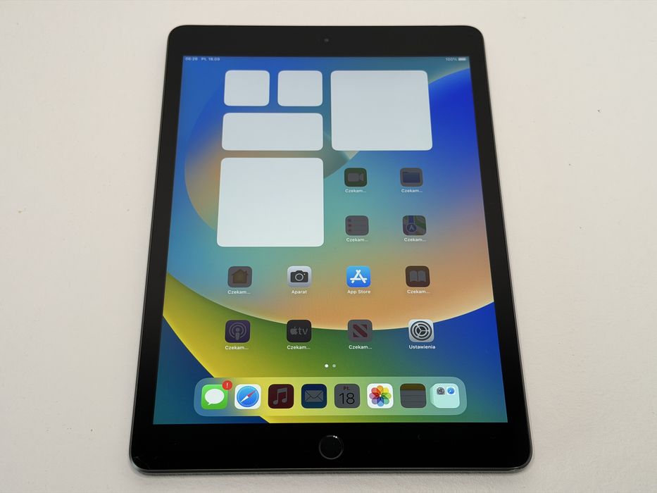 iPad 8. gen. (A2429) - 32GB - Cellular (LTE) - Space Gray - faktura VAT 23%