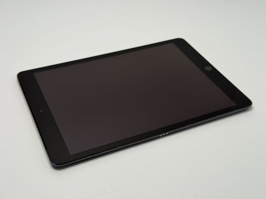 iPad 8. gen. (A2429) - 128GB - Cellular (LTE) - Space Gray - faktura VAT 23%