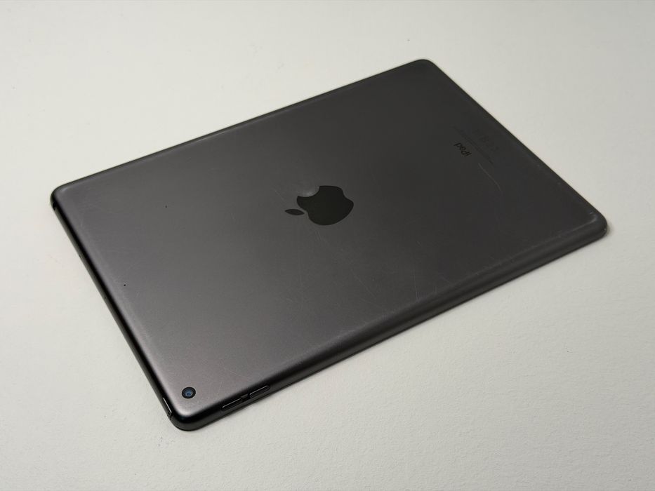 iPad 9. gen. (A2602) - 64GB - faktura VAT 23%