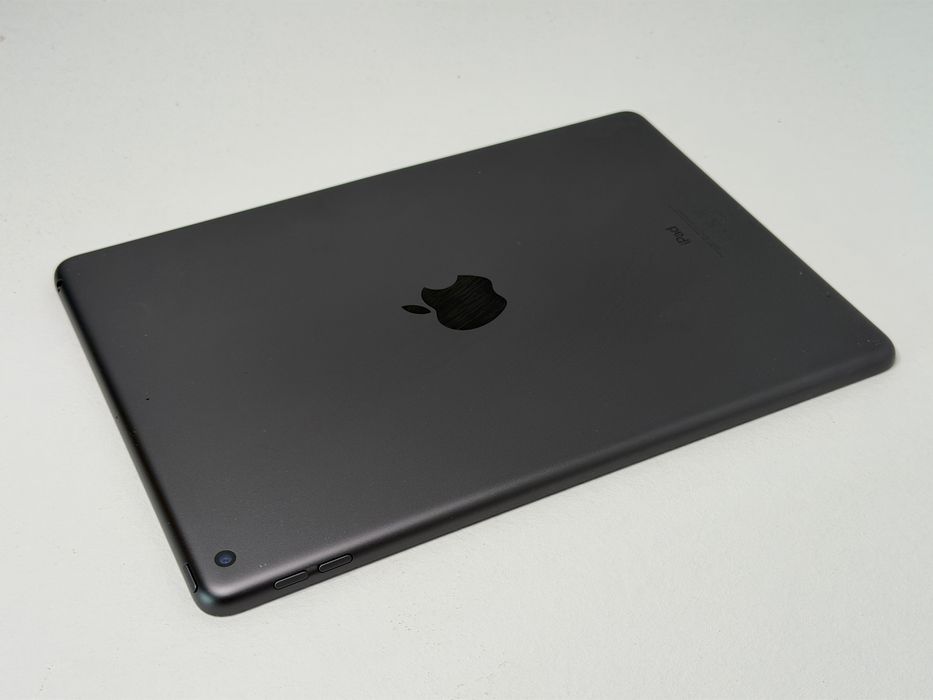 iPad 9. gen. (A2602) - 64GB - faktura VAT 23%