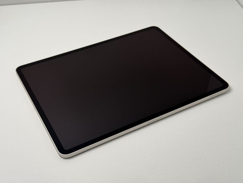 iPad Air 6 13 (A2898) - 256GB - Apple M2 - wada - faktura VAT 23%