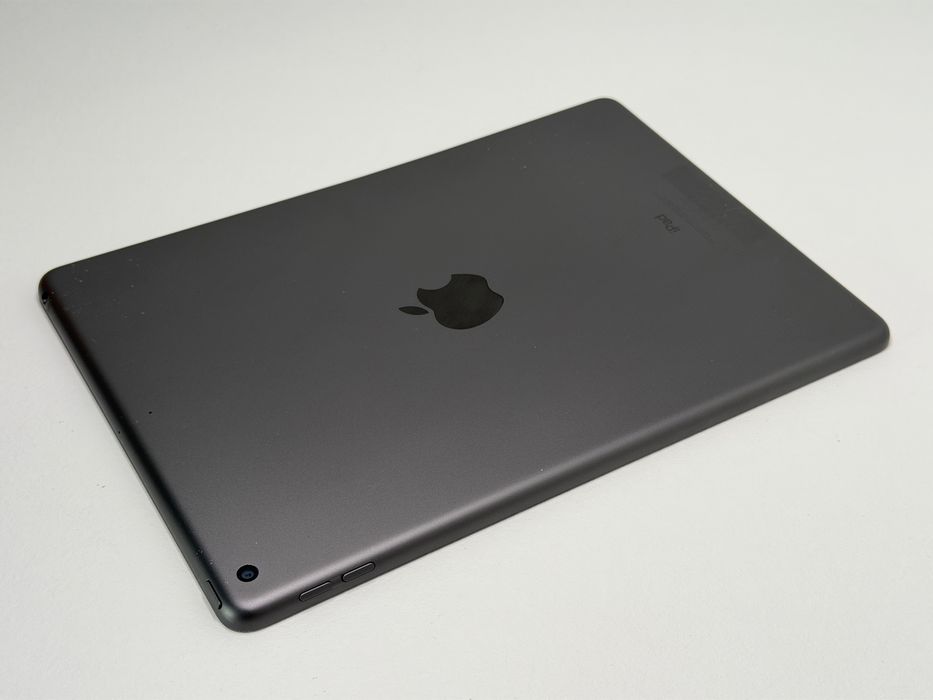 iPad 9. gen. (A2602) - 64GB - faktura VAT 23%