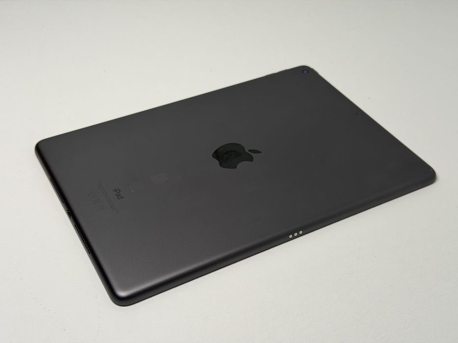 iPad 9. gen. (A2602) - 64GB - faktura VAT 23%