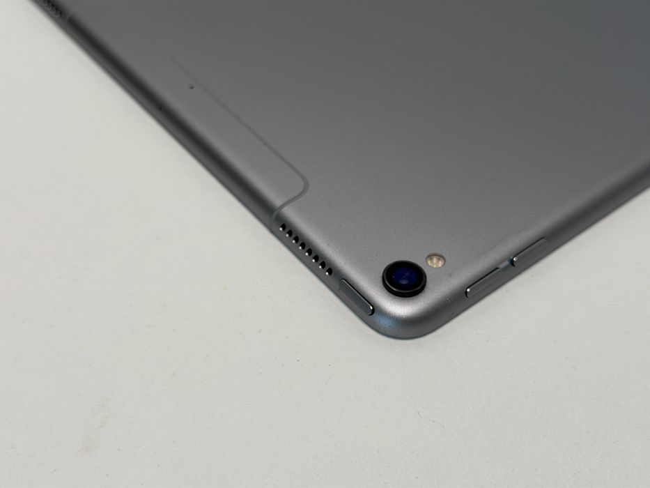 iPad Pro 10.5 (A1709) - 64GB - Cellular (LTE) - Space Gray - faktura VAT 23%