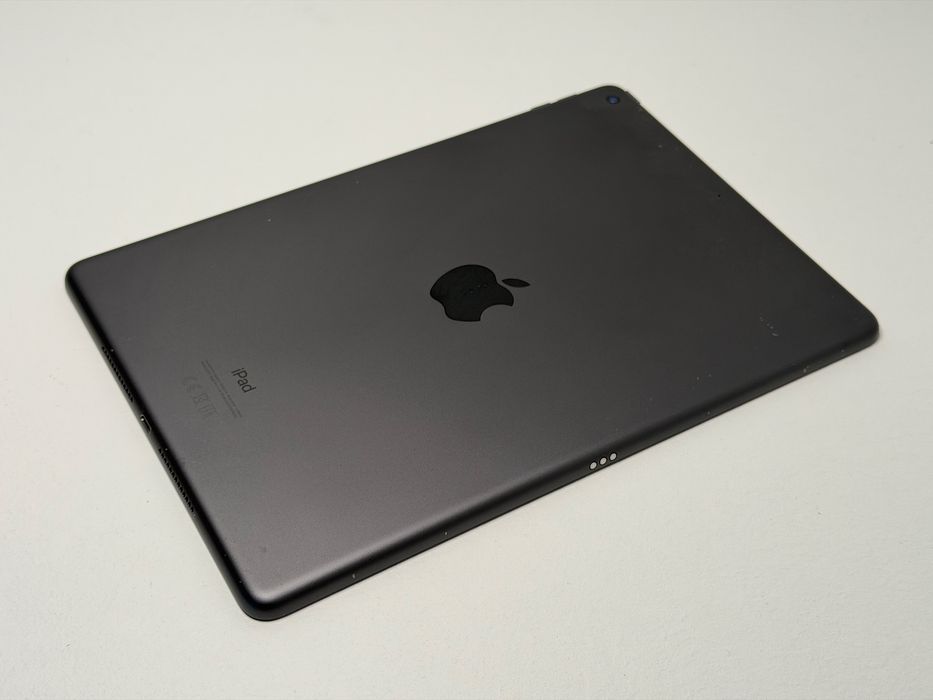 iPad 8. gen. (A2270) - 32GB - faktura VAT 23%