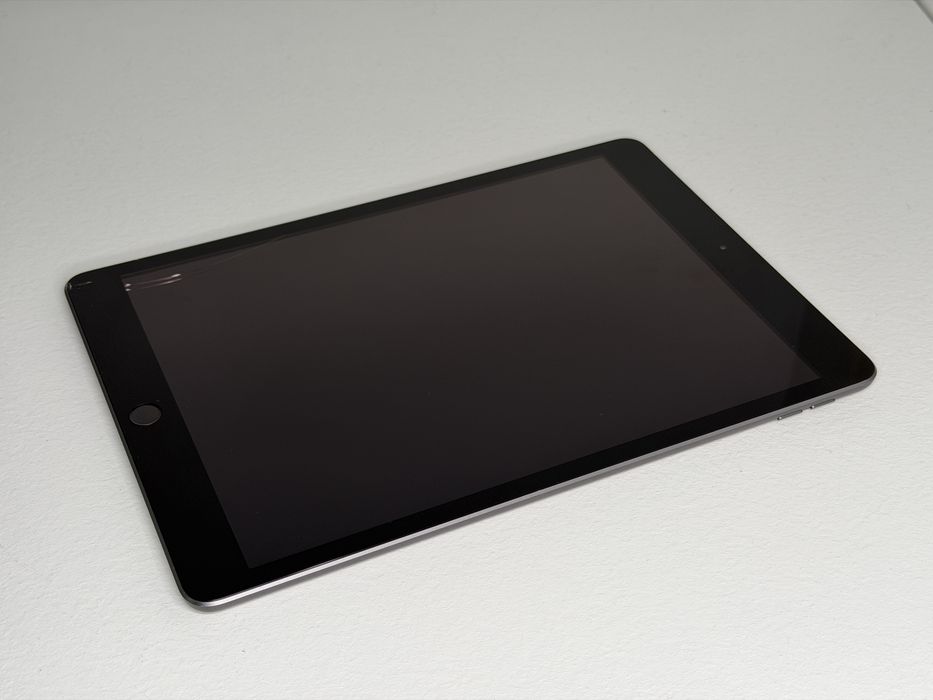 iPad 8. gen. (A2270) - 32GB - faktura VAT 23%