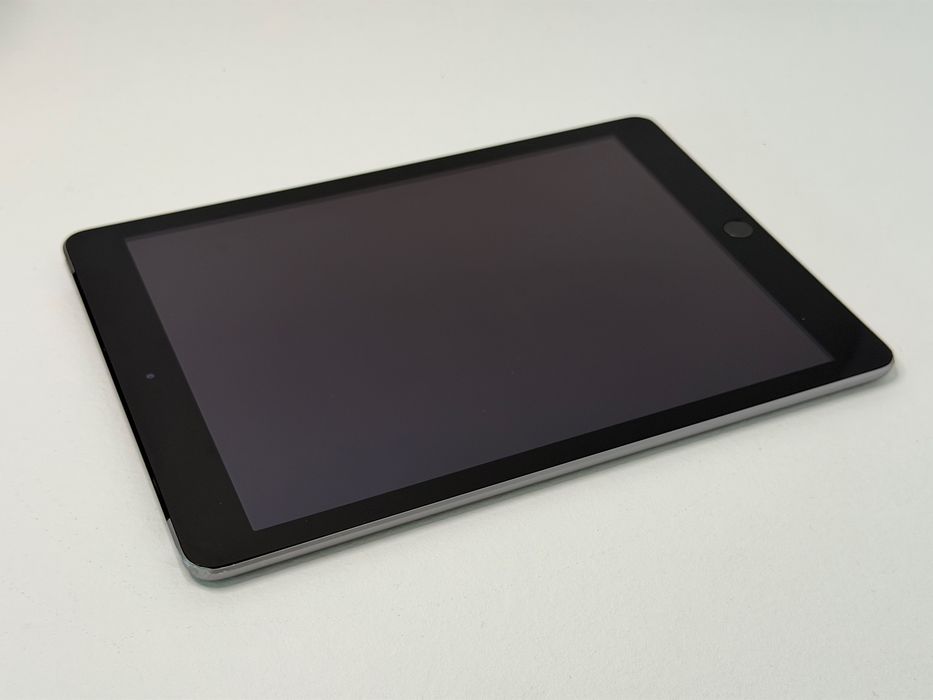 iPad 5 (A1823) - 128GB - Cellular (LTE) - faktura VAT 23%