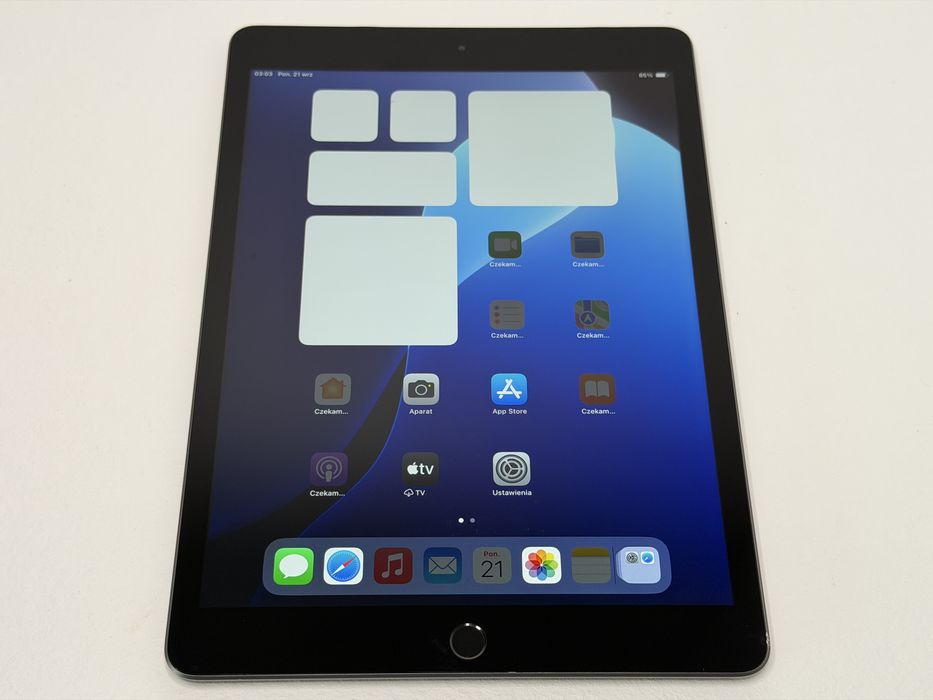 iPad 8. gen. (A2429) - 32GB - Cellular (LTE) - Space Gray - faktura VAT 23%
