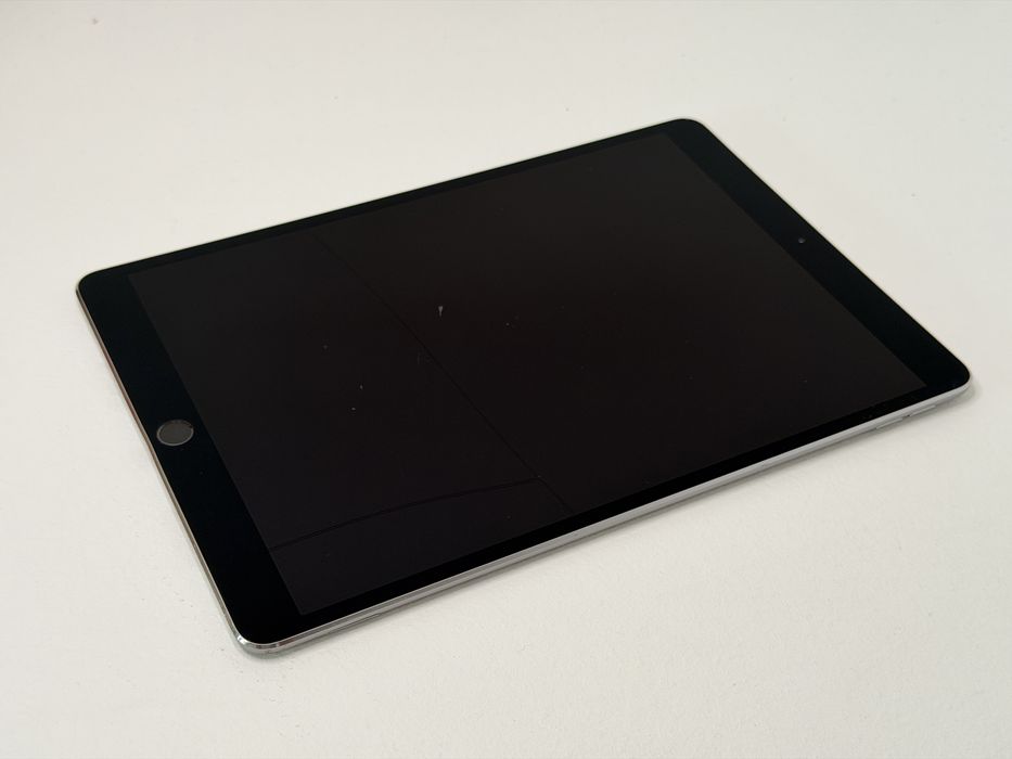 iPad Pro 10.5 (A1709) - 64GB - Cellular - pęknięty - faktura VAT 23%